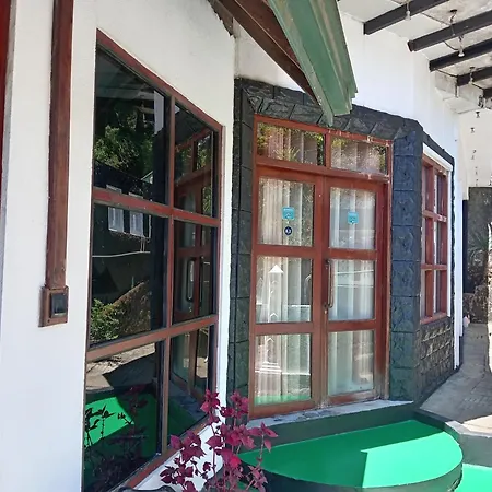 The Mount View Hotel 3*