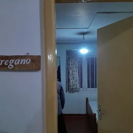 Hostel - Nuwara Eliya