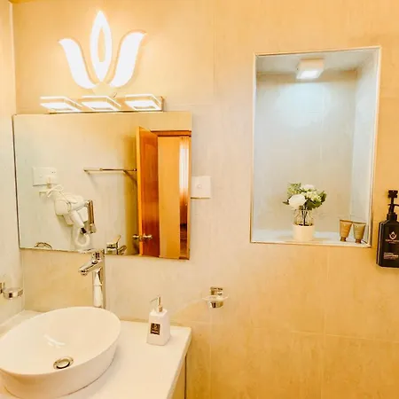 Alben Castle Glenfall Hotel 5*