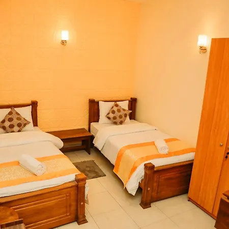 Hotel Alben Castle Glenfall Nuwara Eliya
