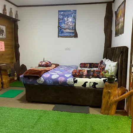 Homestay 2020 Wooden