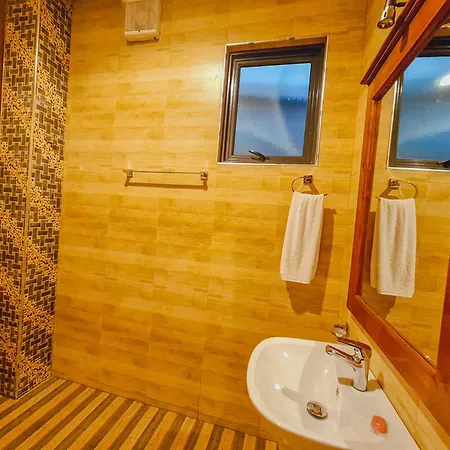 Rich Hotel Nuwara Eliya