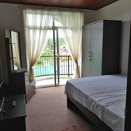 Gregory's Edge Apartment Nuwara Eliya
