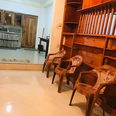 Sarasavi Family Guest house Nuwara Eliya