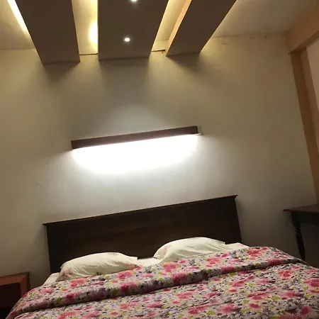 Sarasavi Family Guest house