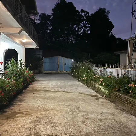 Olive Grand 3* Nuwara Eliya