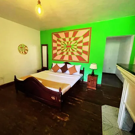 Hotel Notre Dame D'arcadia 2*