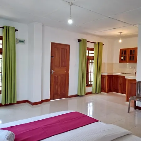 Ceyonra Evermist Bed & Breakfast