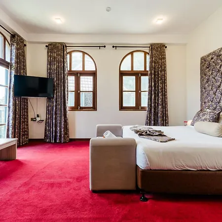 Hotel The Wind Castle Nuwara Eliya