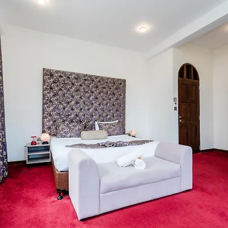 The Wind Castle Hotel Nuwara Eliya
