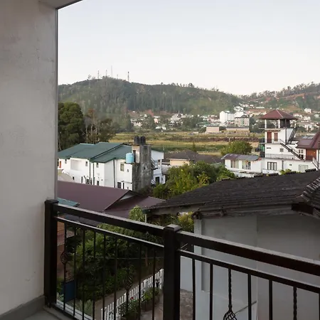 Hotel Grand Turf Nuwara Eliya