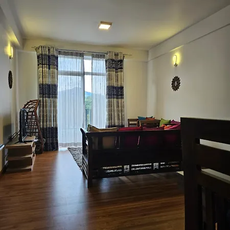 Cozy View 2 Bedroom With Kitchen *