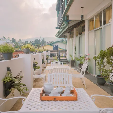 Hotel The Natures Nuwaraeliya 3*