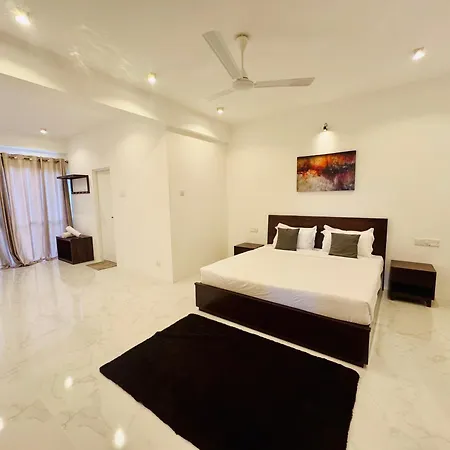 Queens Mount Glen Heights Hotel