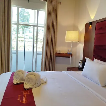 Hotel Serenity