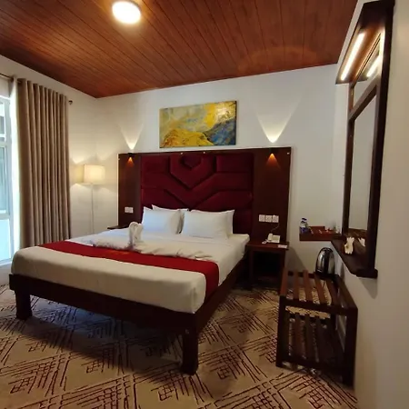 Hotel Serenity 2*