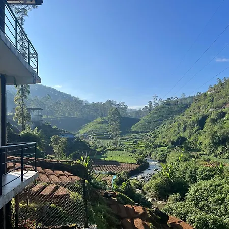 Singing Hills Hotel