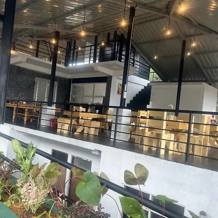 Hotel Singing Hills Nuwara Eliya