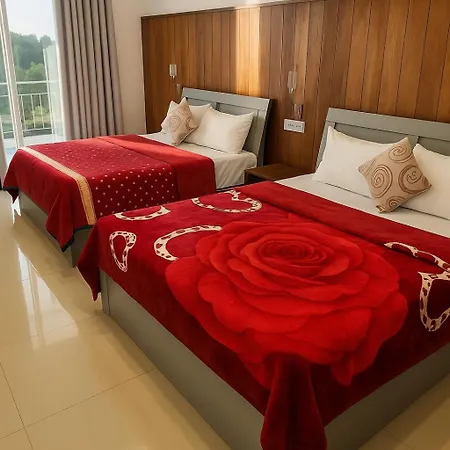 White Hotel 4*