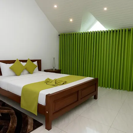 White Hotel Nuwara Eliya