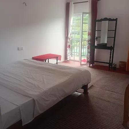 Homestay Serenity Heights *