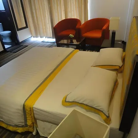 Hotel Ashley 3*