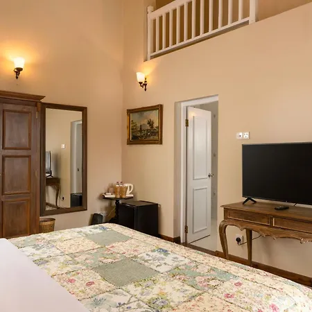 Grand By Seven Angels Hotel