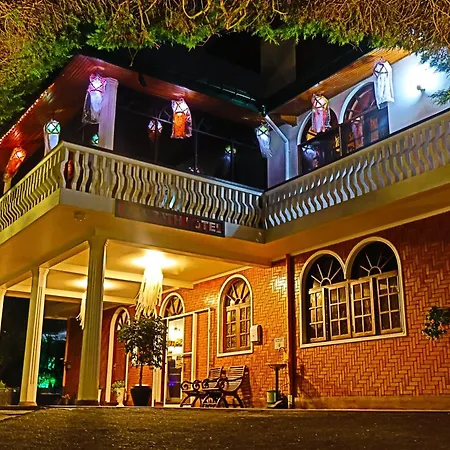 Hotel Sampath