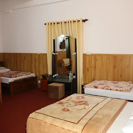 Sampath Nuwara Eliya