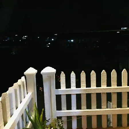 Homestay The Lazori Grand