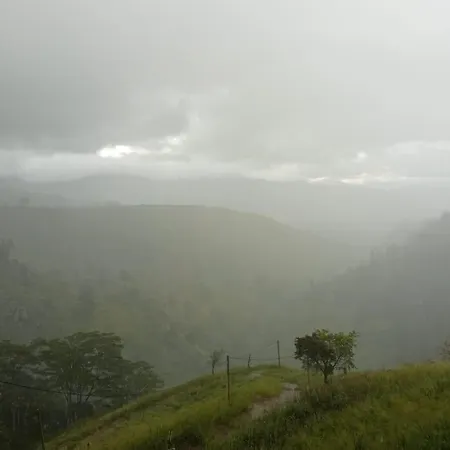 Hakgala Mount Paradise * Nuwara Eliya