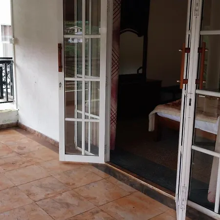 Hotel Drizzle Ridge Nuwara Eliya