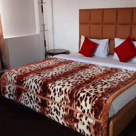 Hotel Drizzle Ridge Nuwara Eliya