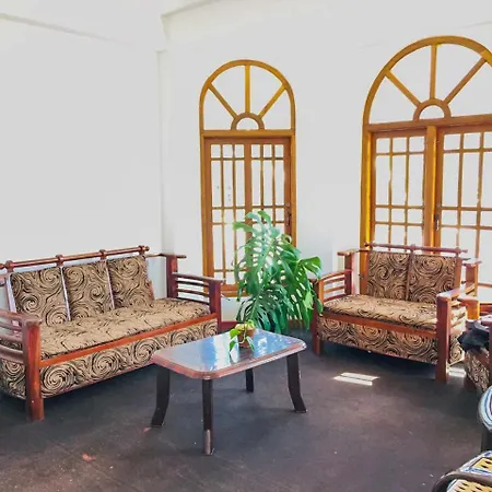 The Lazori Grand * Nuwara Eliya