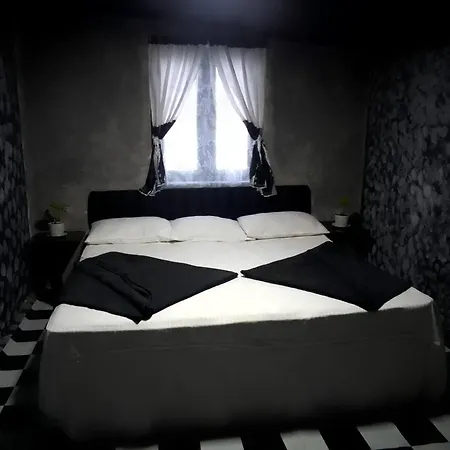 Bed & Breakfast D Hearts ,