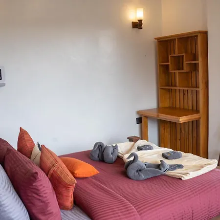 Guest house Suriya Guest 3*