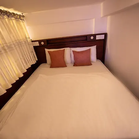 Vicrick Grand Residences Apartment *