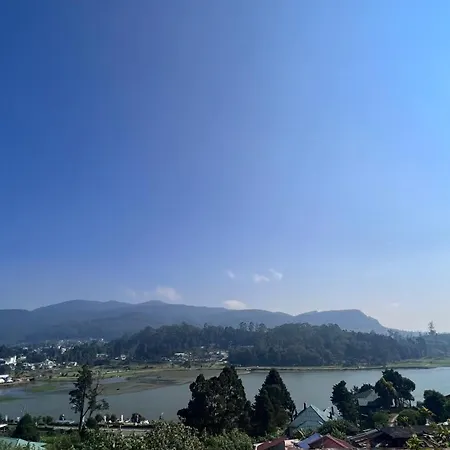 Rustique House Dbl Homestay Nuwara Eliya