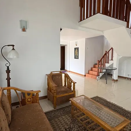 Breezy Loft - Holiday home