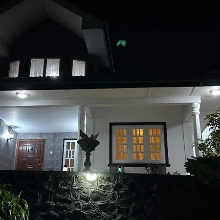 Breezy Loft - Holiday home Nuwara Eliya
