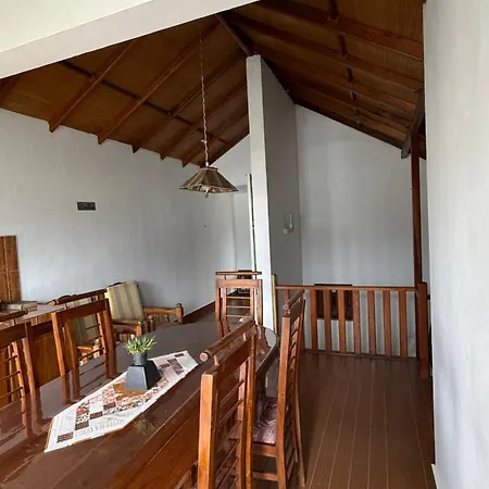 Breezy Loft - Holiday home
