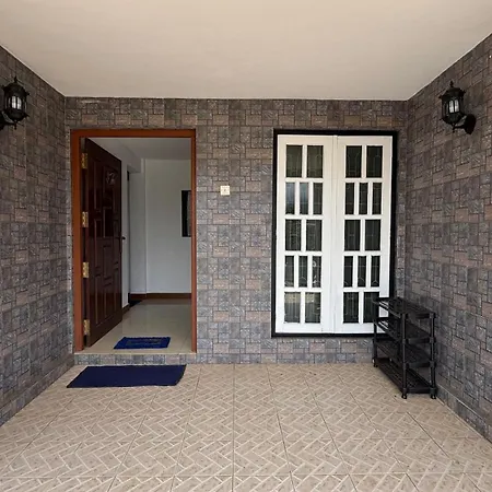 Breezy Loft - Nuwara Eliya