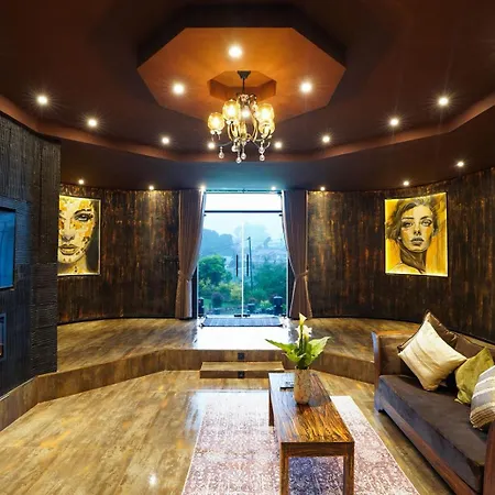 Villa The Edgware *