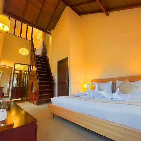 The Tapherini Lodge