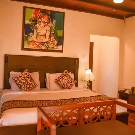 Gregory's Hotel 3*