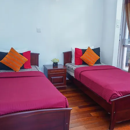Mountain Breeze Cool Apartment