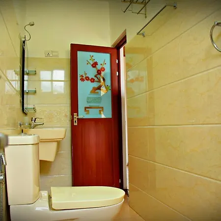 Aika White Bungalow Guest house 2*