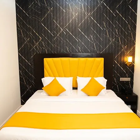 Hotel London Eye Nuwaraeliya 4*