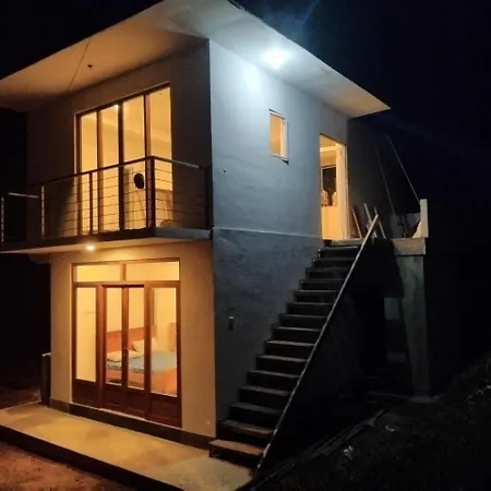 Mist Haven Only For The Local Guests Guest house Nuwara Eliya