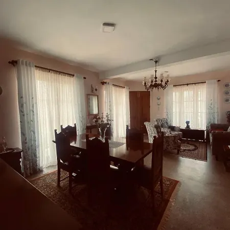 Villa Como * Nuwara Eliya